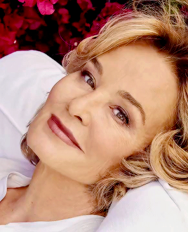 fuckyeahjessicalange:Jessica Lange photographed by Ruven Afanador for the AARP (Aug/Sept, 2017).