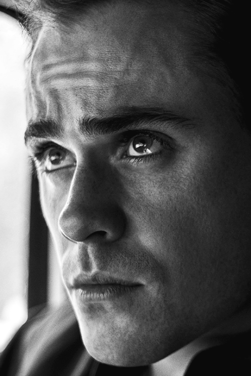 DACRE MONTGOMERYMr Porter Journal | 2019 › ph. John Balsom