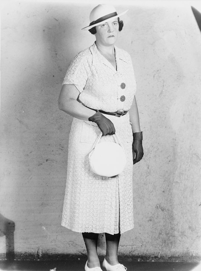 Meet ‘Deadshot Mary,’ a 1930s Undercover Cop Superstar