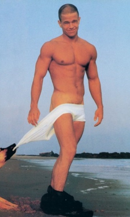male-and-others-drugs:  Mark Wahlberg shirtless