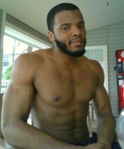 Jadefristarz:  I Can Wash My Clothes On His Body!!!!!!!!!!!!!!  Http://Jadefristarz.tumblr.com