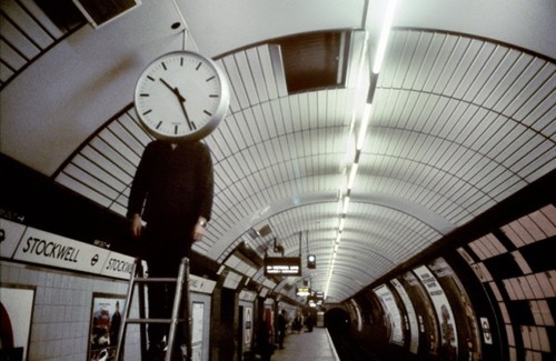 ritualistics:  © Bob Mazzer