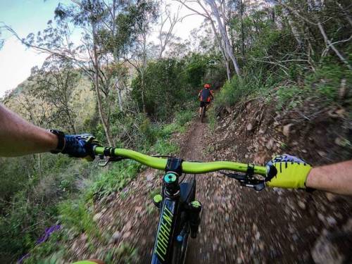 themtnbikegeek: For just that extra little bit of excitement, ride next to a ride line with a50 foot