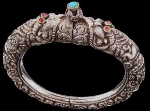 Silver makara bracelet, Tamil Nadu