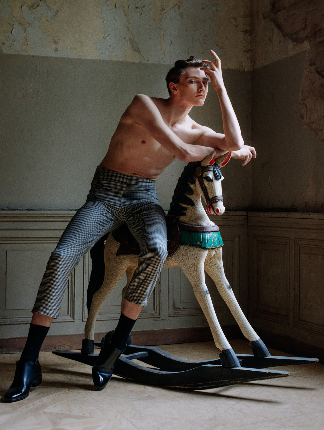 lovealwaysbeautiful:  thisboyslife: from-another-country: ph:Elizaveta Porodina 