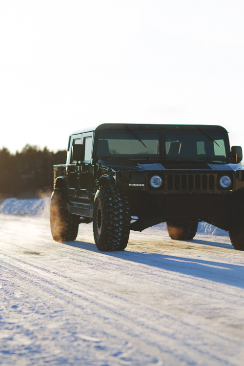 luxuryera:  Hummer H1 | Photographer