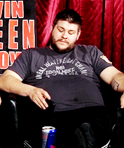mithen-gifs-wrestling:  A few bonus pictures of Kevin being disgusted by Michael