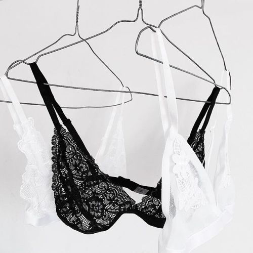 luxe-everyday: pixiegold:  P I X I E G O L D following back similar || reblog 5 for a promoapply her