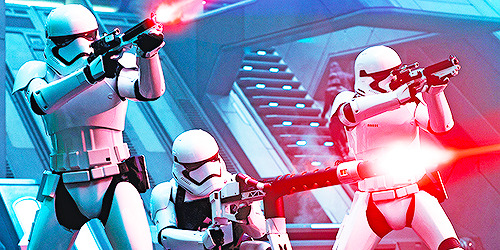 queenannebonny:  New stills from Star Wars: The Force Awakens (☆) 