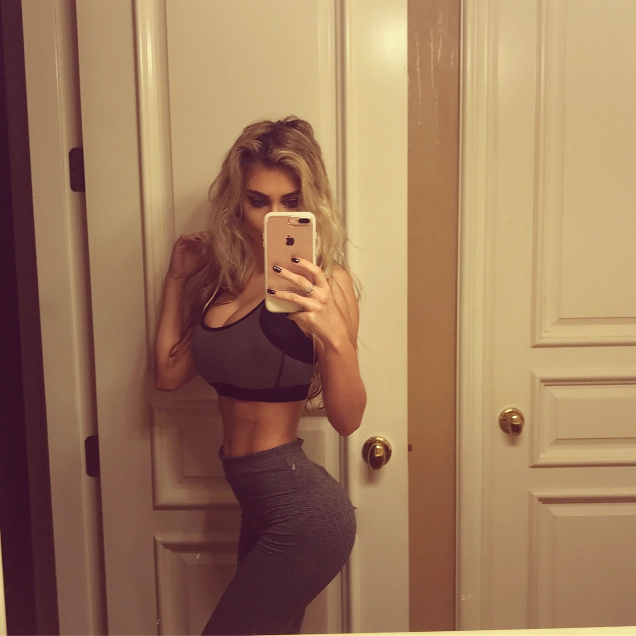 purrbunny:Question: who the hell thought it was a good idea to make yoga pant bands
