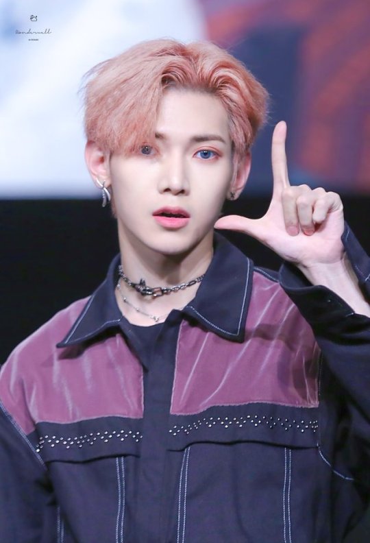 181111 gangnam fansign Wonderwall ✧ do not edit