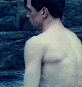 cinemagaygifs:  Killian Scott - Ripper Street 