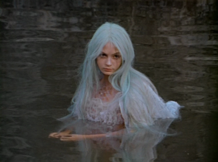 glittertomb:Old Movies I Want to Watch (Part 1):Alice in Wonderland (1985), Daisies (1966), The Blue Bird (1918), The Little Mermaid (1968), White Rose of Immortality (1985)
