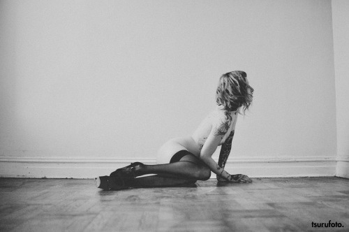 fuechsin-magazin:  justinemariiie:  @tsurufoto // Miss Justine Marie // 2013 <3  Loved this Stark, empty room set!!!! * TO INQUIRE ABOUT CUSTOM SETS SHOT JUST FOR YOU (AT A DISCOUNTED RATE) EMAIL ME AT: Justinemariemodel@gmail.com FOR DETAILS!!!!*