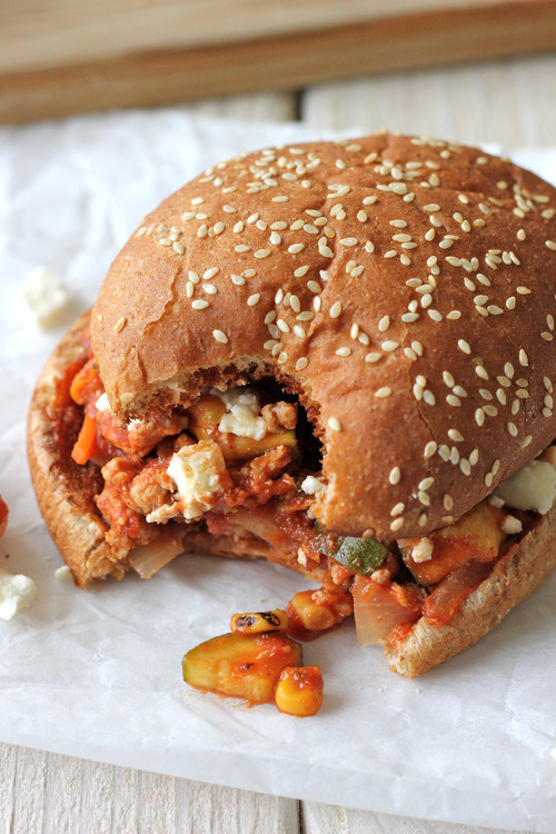 do-not-touch-my-food:  Turkey Chipotle Sloppy Joes with Feta