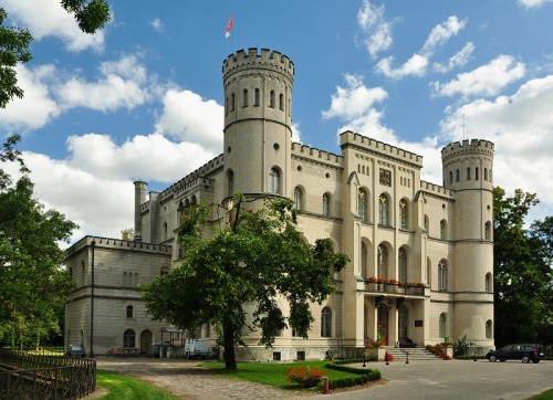 polandgallery: Photo Album: Mid-19th century neogothic palace of the Mycielski noble family in Rokos