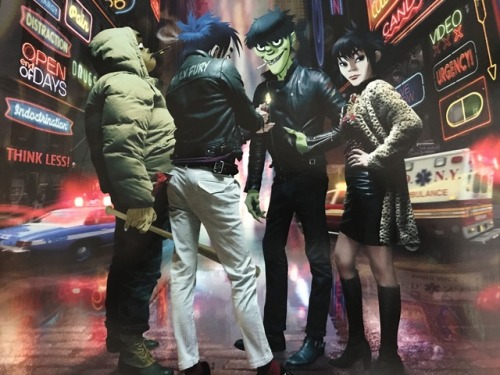 speakingofcomics:Images from the limited edition art book included with  the Humanz 2LP edition by Gorillaz. Art by Jamie Hewlett.