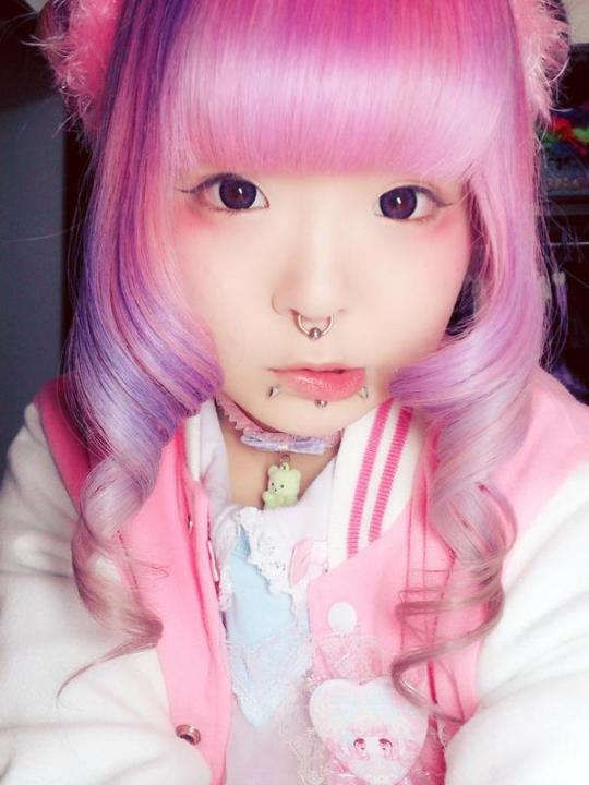 Menhera Cut (メンヘラカット)