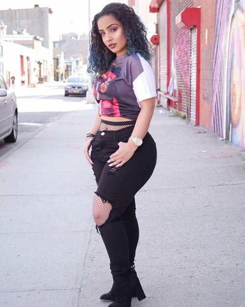 redstripeking:  Kendra
