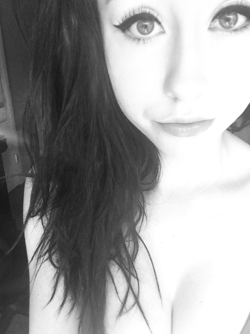 vodkandtitties:  Oh hi 