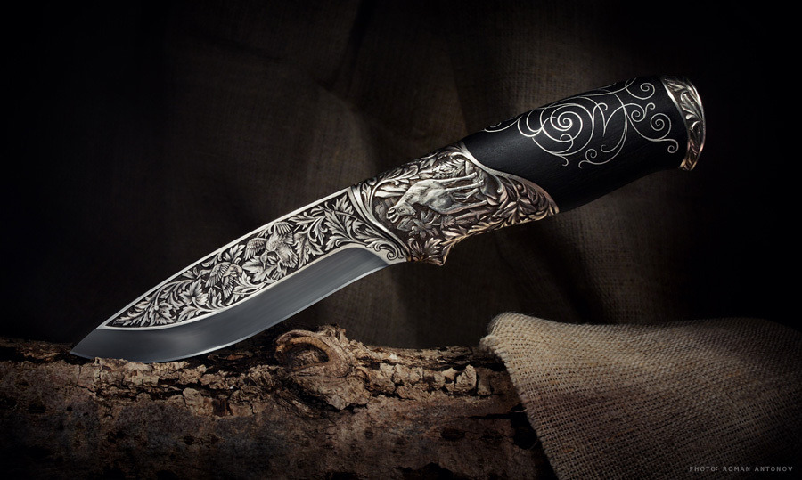 everyday-cutlery:  Custom Fixed Blade by Roman Antonov 