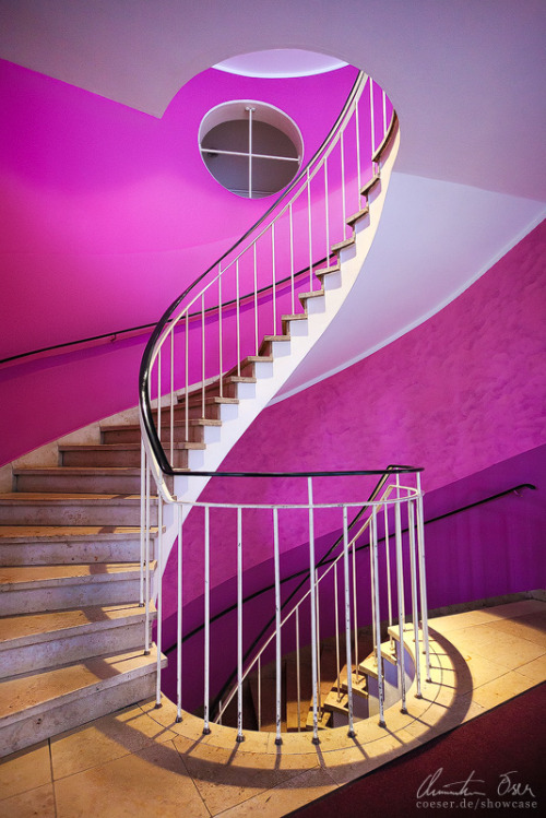gatsbywise:  ollebosse:  Pink revelation 2 by Nightline   Gatsbywise Bright! Today’s colorful, beautiful stairway art.