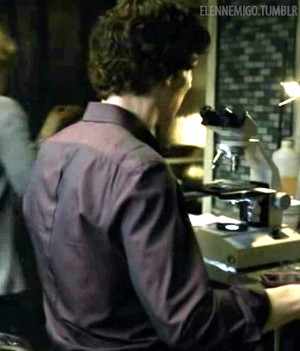 elennemigo: Make Me Choose (2.5k Celebration) → @mouseymodesty asked:The Blue shirt of sexiness