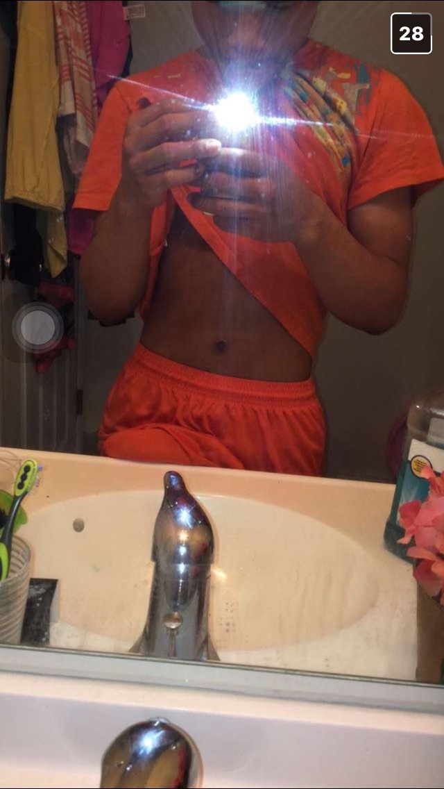 yrnnk1:  Add me on snap King.nk