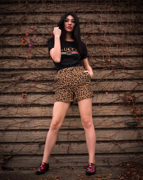 cutegirloftheday:  Cute girl of the day is Qveen Herby!