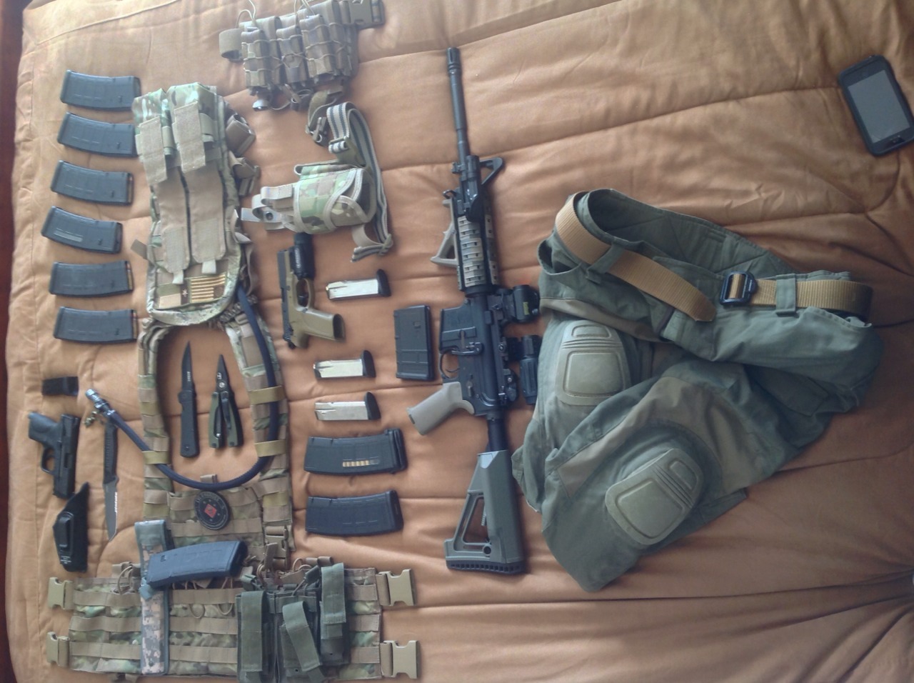 smoooth-operator:  recce5brav0:  The Loadout  Good stuff brother.