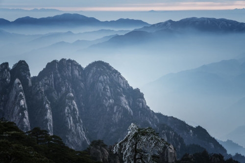 vurtual:Huangshan Scenic Area, Anhui Province, China(by 喆 陈)