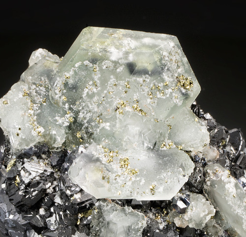 hematitehearts:  Fluorite with Sphalerite, Galena and PyriteLocality: Naica, Chihuahua, Mexico