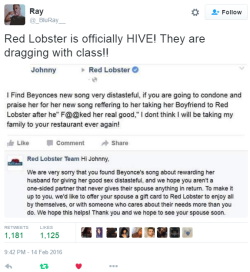 puffsaddy:  thestrength:  revyspite:  oneoakdutch:  ryjri:  yivialo:  :)  Yikes  WHO RUNS THESE ACCOUNTS?!  JESUS LMFALOOO  Wendy’s and Red Lobster ain’t fucking around!  black people running these twitter accounts. 