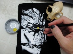 squelettedelicieux:painting a Johnny Slut patch