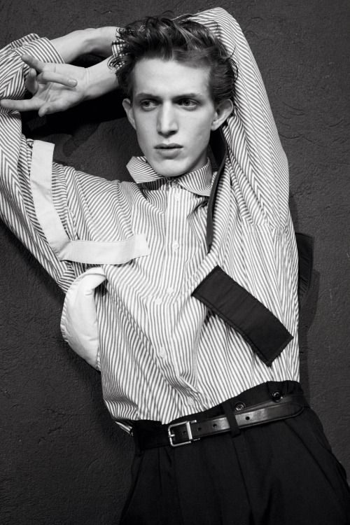 gansini:  Xavier Buestel for Vogue Homme FW15-16, Photo: Collier Schorr, Style: Beat Bolliger