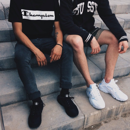 Find yourself ♛