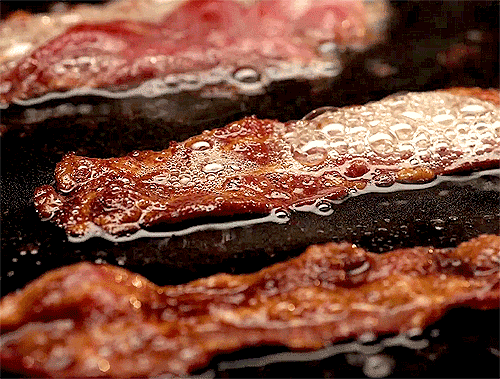 chillingwithzombies:  can you smell it too?