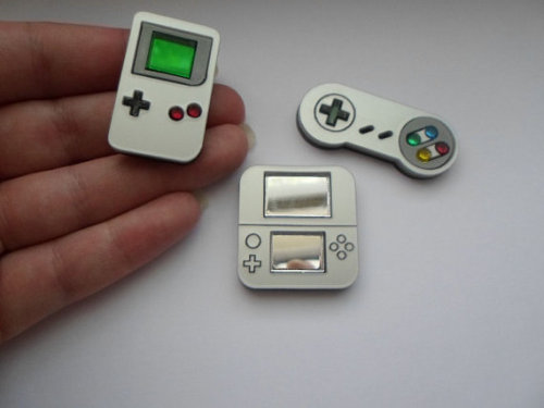 retrogamingblog:  Mini Gaming Pins made by Miyuka