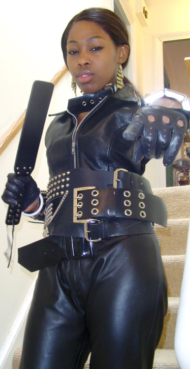 mistresslayla: sonya dyer