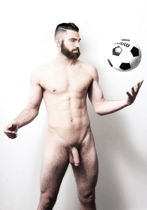 Porn nudeathleticguys:  hairy nude sportsman  photos