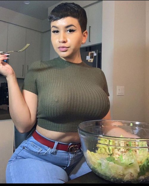 thickasiansblogspot:  Damn hoe. Your big ass titties pumping outta that lil ass wanna