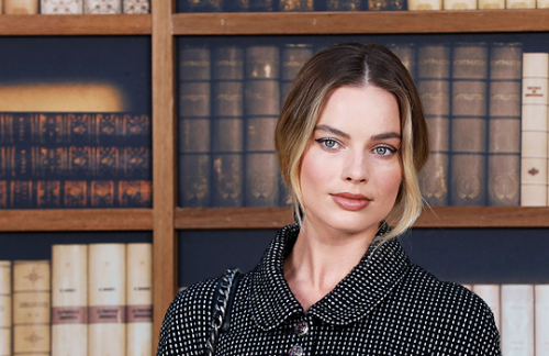 ramis-malek: Margot Robbie at the Chanel Haute Couture Fall/Winter 2019/20 show in Paris
