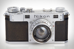 bobbycaputo:  NIKON 1 VINTAGE CAMERAOffered