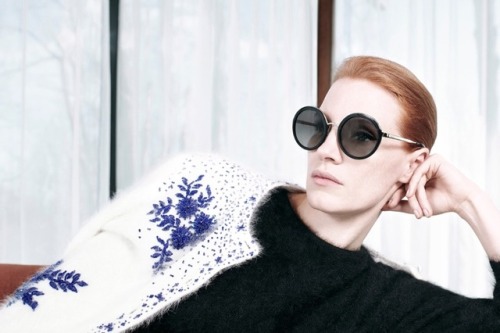 wunderknit:Jessica Chastain Stars in Prada’s Pre-Fall 2017 Accessories Campaign