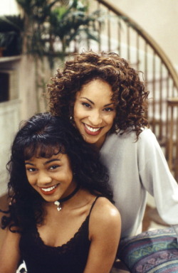 mixunit:  Who else had a crush on the Banks sisters?  