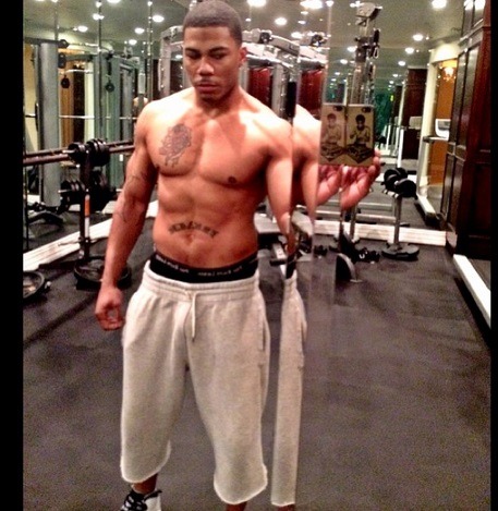 dominicanblackboy:  My Candy Crush of the Day is the sexy, tatted ,muscle, and gorgeous