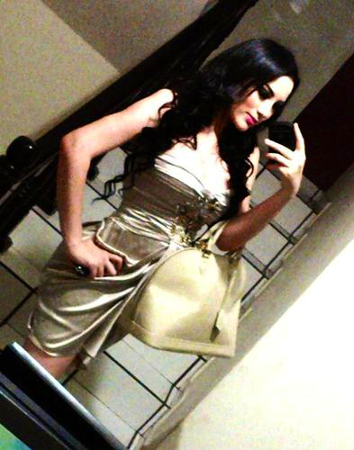 ismellpotyousmellit:  Wife of El Puma Guacho Aislin Araujo was Kim K. Before there