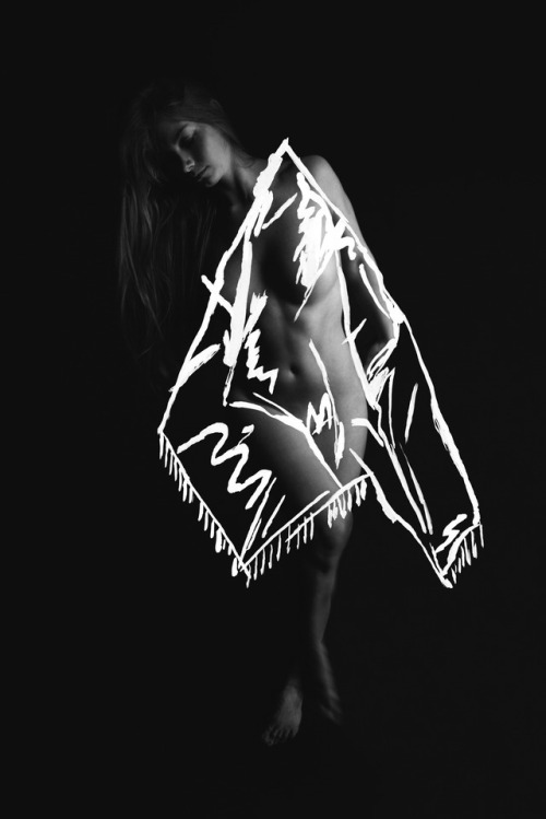 RAW by Maximilian BolduanFollow us for more Erotic Art:C❥ — www.cosmoerotica.com