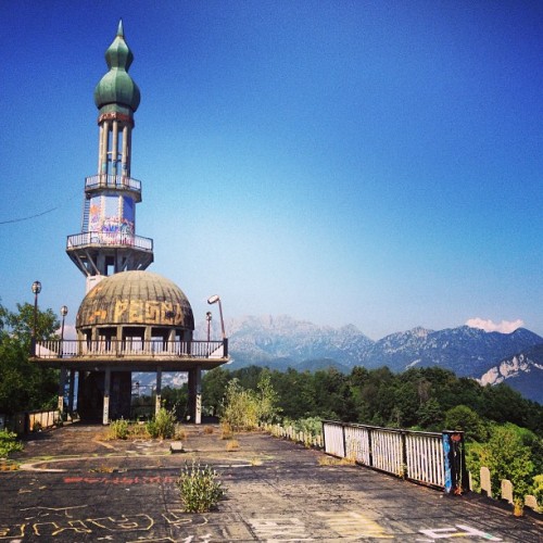 instagram:  Cosonno, Italy’s Abandoned Las Vegas    To view more photos and videos from Consonno, visit the Consonno and Consonno Fantasma location pages on Instagram.    In 1962, Italian entrepreneur Mario Bagno bought all of the land in Consonno,