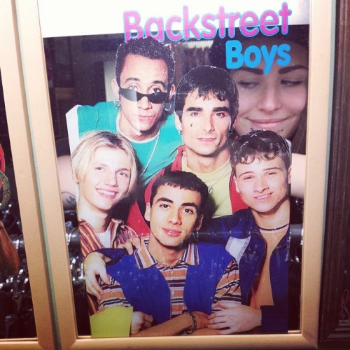 fun backstreet boys mirror #berlin #vintage #2ndhand #bsb #backstreetboys #shopping #mirrorselfie #t